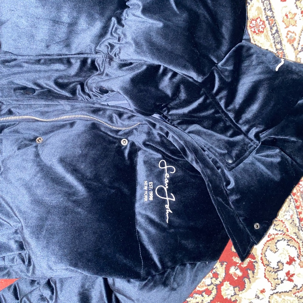 Sean John Winter Jacket, oversized, puffer. Navy blue, suede material